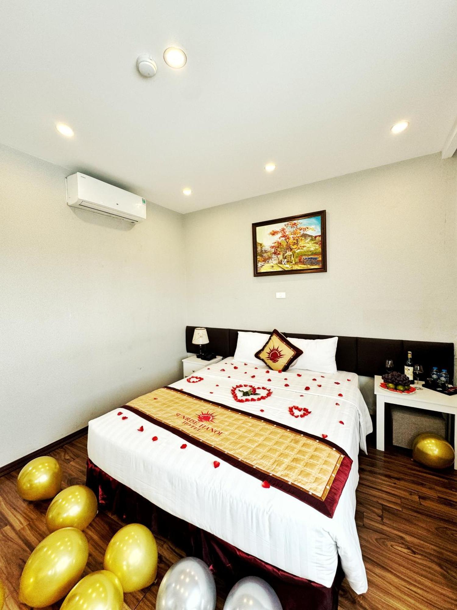 Sunrise Hanoi Hotel Экстерьер фото
